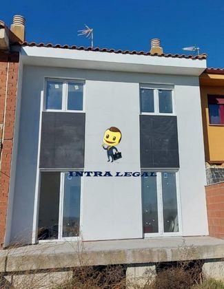 Foto 1 de Xalet en venda a Moríñigo de 3 habitacions amb terrassa i garatge
