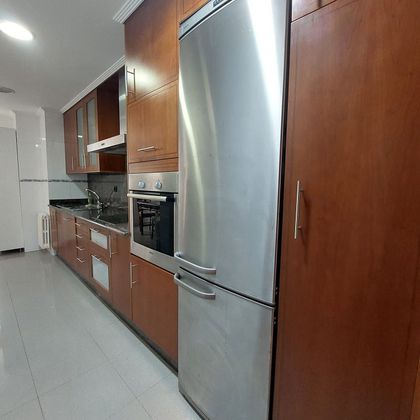 Foto 2 de Pis en lloguer a Praza España - Casablanca de 4 habitacions amb garatge i calefacció