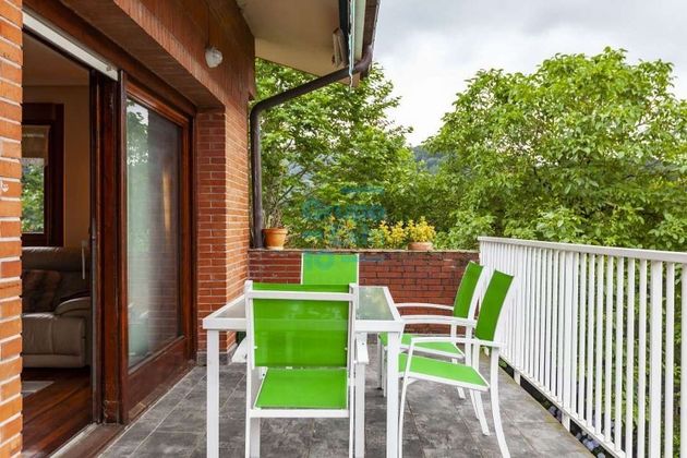 Foto 2 de Dúplex en venda a Oiartzun de 5 habitacions amb terrassa i piscina
