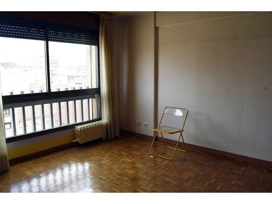 Foto 1 de Dúplex en venda a Centro Ciudad de 2 habitacions amb terrassa i calefacció