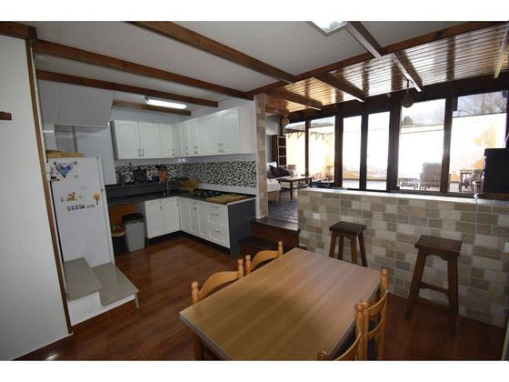 Foto 2 de Casa en venda a Santovenia de la Valdoncina de 4 habitacions amb terrassa i garatge