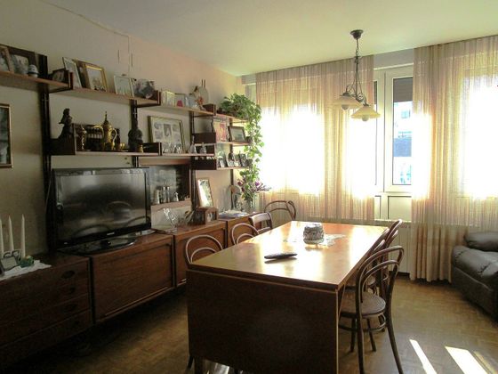 Foto 2 de Piso en venta en Centro - Vitoria-Gasteiz de 3 habitaciones con balcón y calefacción