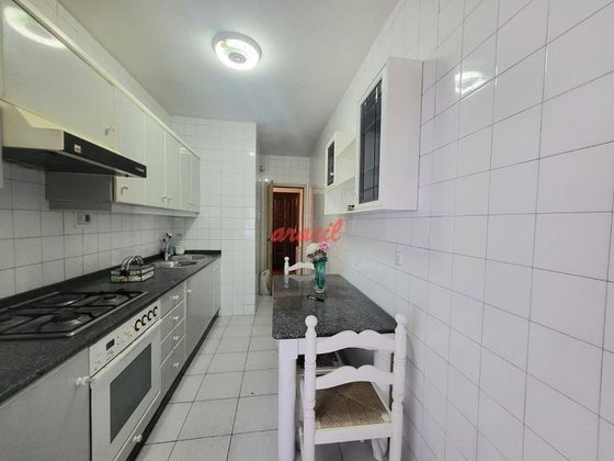 Foto 2 de Pis en venda a Barrocanes de 3 habitacions amb garatge i calefacció