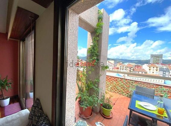 Foto 2 de Alquiler de piso en Centro - Ourense de 2 habitaciones con terraza y muebles