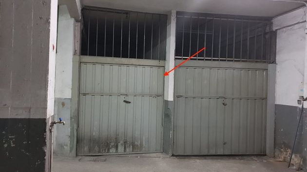 Foto 2 de Garaje en venta en calle Karabixa Kalea de 13 m²