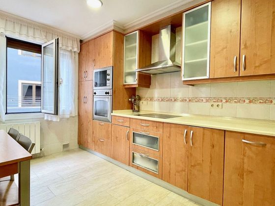 Foto 2 de Pis en venda a Eibar de 2 habitacions amb calefacció