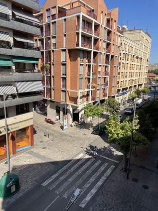 Foto 1 de Venta de piso en Centro - Logroño de 4 habitaciones con terraza y garaje
