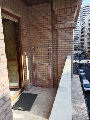 Foto 2 de Pis en venda a Centro - Logroño de 3 habitacions amb terrassa i garatge