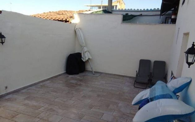 Foto 2 de Venta de casa en La Portalada - Varea de 5 habitaciones con terraza y calefacción