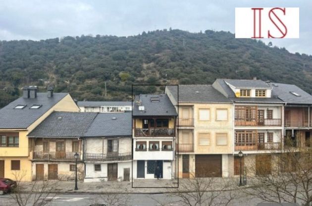 Foto 1 de Casa rural en venda a calle Cooporacion Antonio Gabelas de 6 habitacions amb terrassa i garatge
