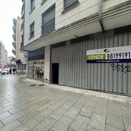 Foto 2 de Venta de local en calle De Madrid de 586 m²