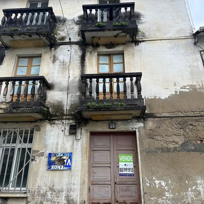 Foto 2 de Casa en venda a calle Vilar de 3 habitacions amb jardí i balcó