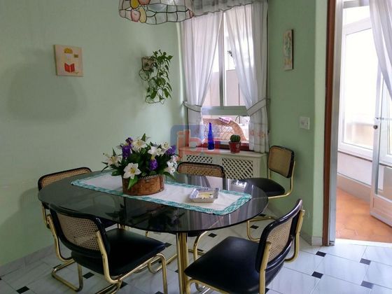 Foto 2 de Pis en venda a Centro - Ourense de 3 habitacions amb terrassa i mobles