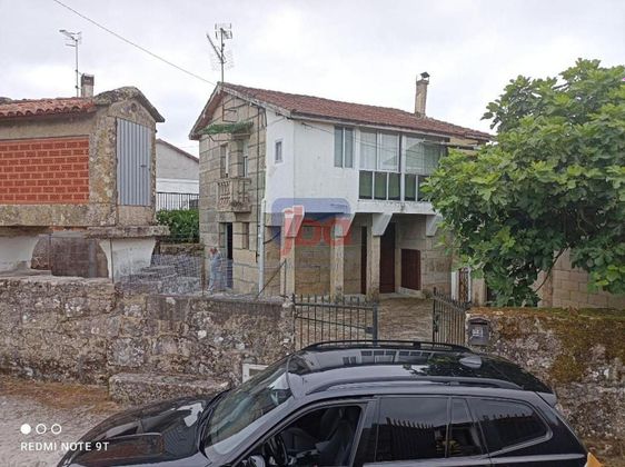 Foto 1 de Xalet en venda a Amoeiro de 2 habitacions amb terrassa i garatge