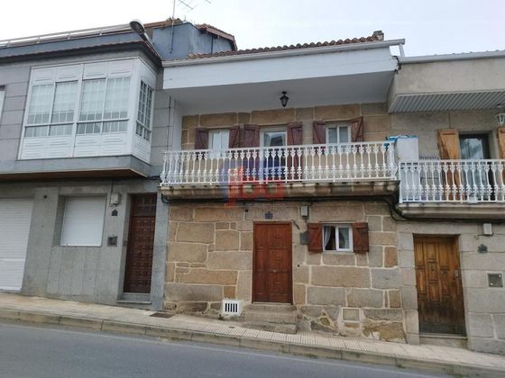 Foto 1 de Casa en venta en Vistahermosa de 3 habitaciones con terraza y balcón