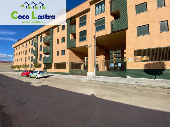 Foto 1 de Venta de piso en calle Hernán Cortés de 3 habitaciones con garaje y balcón