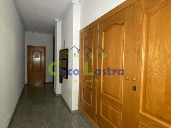 Foto 2 de Venta de piso en carretera De Peñaranda de 3 habitaciones con calefacción y ascensor