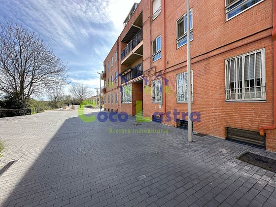 Foto 2 de Piso en venta en Tejares -Chamberí - Alcades de 4 habitaciones con terraza y piscina