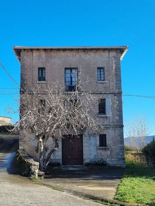 Foto 2 de Casa rural en venda a Valle de Mena de 8 habitacions amb jardí i balcó