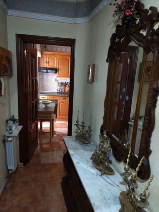 Foto 2 de Pis en venda a Santa María de 4 habitacions amb terrassa i ascensor