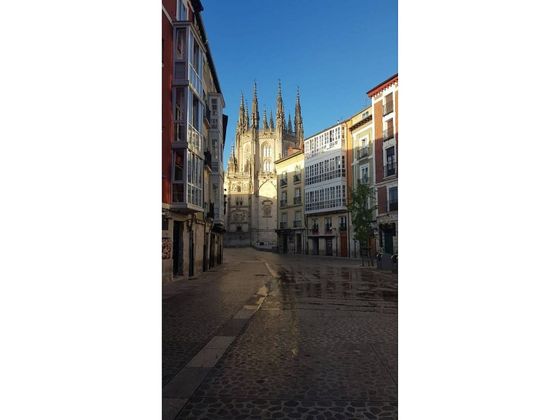 Foto 1 de Pis en venda a Centro - Burgos de 2 habitacions amb balcó i calefacció