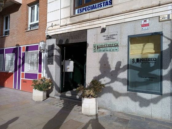Foto 1 de Local en lloguer a Centro - Burgos amb calefacció