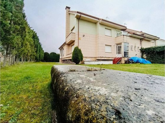 Foto 2 de Casa en venda a Ibeas de Juarros de 5 habitacions amb terrassa i garatge