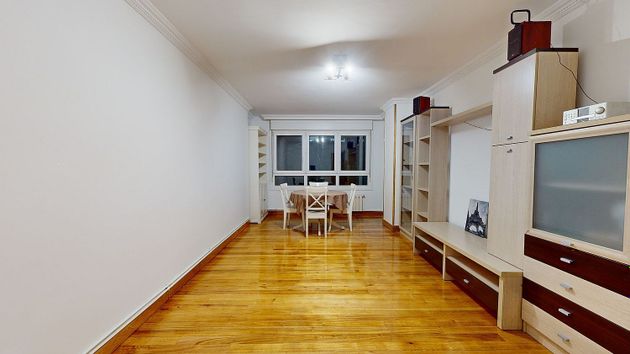 Foto 1 de Piso en venta en Portugalete de 3 habitaciones con garaje y balcón