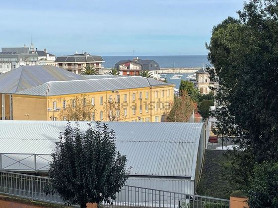Foto 1 de Pis en venda a Castro de 2 habitacions amb terrassa i garatge