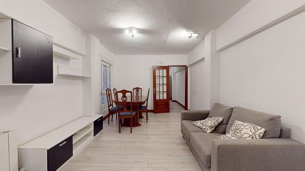 Foto 1 de Piso en venta en San Ignacio-Elorrieta de 3 habitaciones con calefacción y ascensor