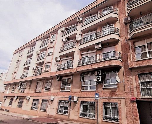 Foto 2 de Pis en venda a Centro - Puertollano de 3 habitacions amb garatge i balcó