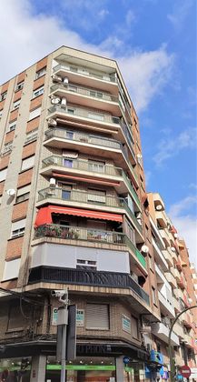 Foto 2 de Piso en venta en calle Pablo Neruda de 3 habitaciones con calefacción y ascensor