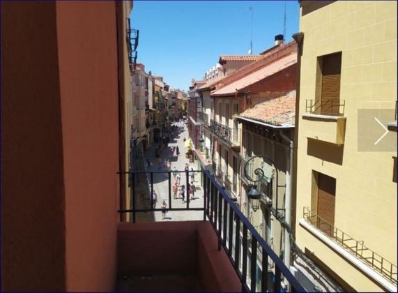 Foto 2 de Venta de piso en Centro - Aranda de Duero de 4 habitaciones con terraza y balcón