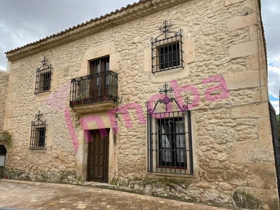 Foto 1 de Casa en venda a calle El Parral de 6 habitacions amb terrassa i jardí