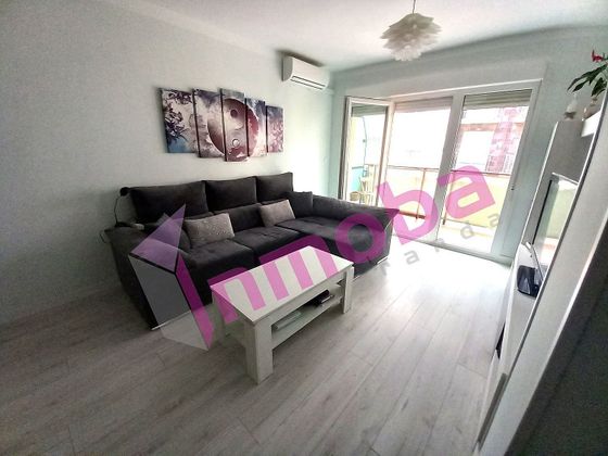 Foto 2 de Pis en venda a calle Burgo de Osma de 3 habitacions amb terrassa i aire acondicionat