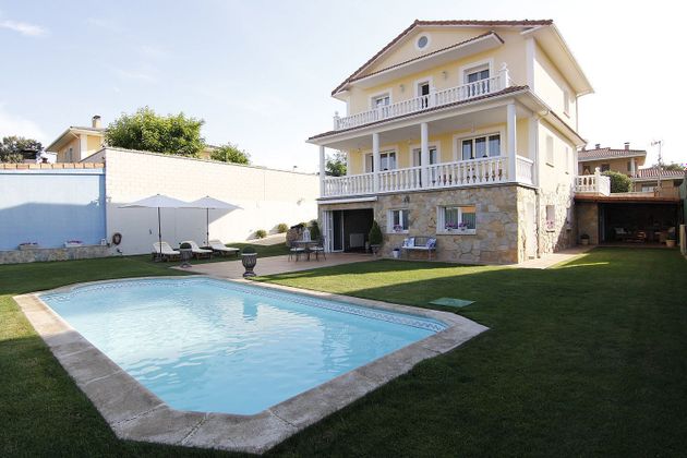Foto 1 de Xalet en venda a Rábanos (Los) de 4 habitacions amb terrassa i piscina