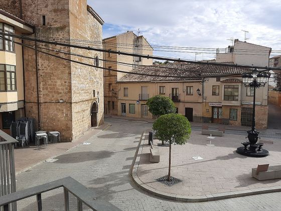 Foto 1 de Dúplex en venda a Almazán de 3 habitacions amb garatge i balcó