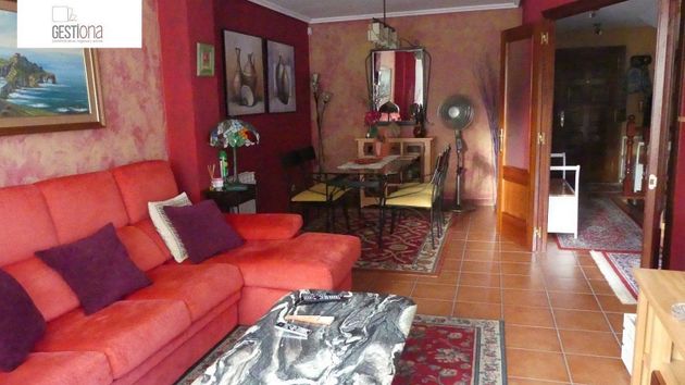 Foto 1 de Xalet en venda a Argoños de 3 habitacions amb terrassa i garatge