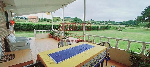 Foto 2 de Xalet en venda a Miengo de 3 habitacions amb terrassa i jardí