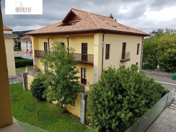 Foto 2 de Casa rural en venta en Bárcena de Cicero de 14 habitaciones con terraza y garaje