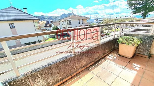 Foto 2 de Venta de piso en Santoña de 2 habitaciones con terraza y jardín