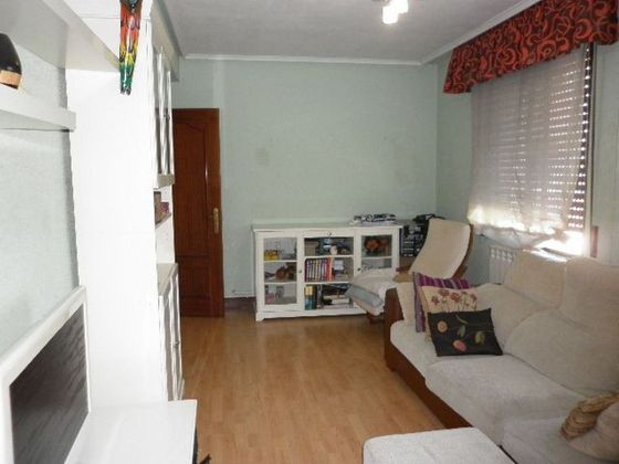 Foto 2 de Pis en venda a Erandio de 2 habitacions amb terrassa i calefacció