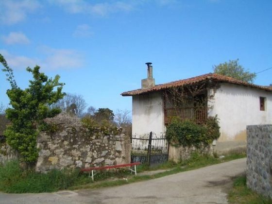 Foto 2 de Casa rural en venda a Pría-Nueva-Hontoria-Naves de 1 habitació amb jardí
