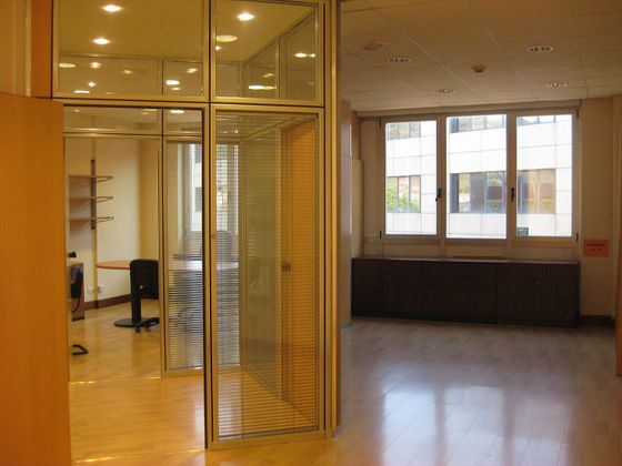 Foto 2 de Oficina en venta en Ibaeta con garaje y ascensor