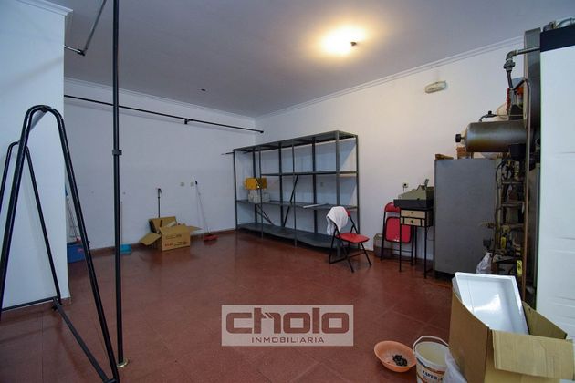 Foto 2 de Local en alquiler en Centro - Recinto Amurallado de 60 m²