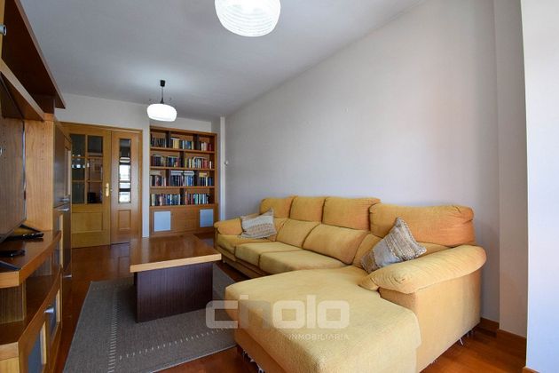 Foto 2 de Venta de dúplex en Residencia - Abella de 3 habitaciones con garaje y calefacción