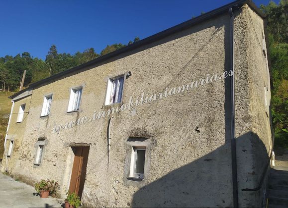 Foto 2 de Casa en venda a Pontenova (A) de 3 habitacions amb terrassa i garatge