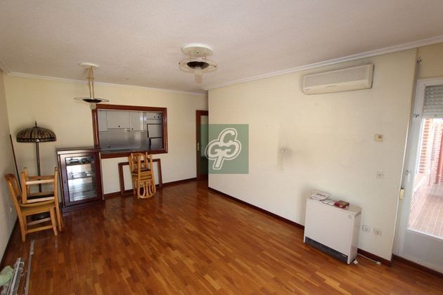 Foto 1 de Venta de piso en calle Cañada de la Vizana de 2 habitaciones con terraza y garaje