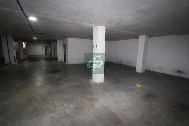 Foto 2 de Garaje en venta en vía Del Canal de 12 m²