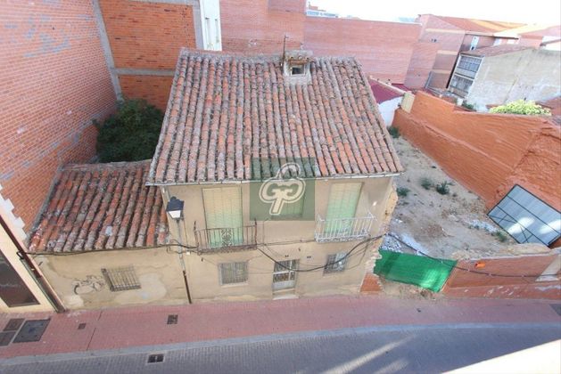 Foto 2 de Casa en venda a calle De Valladolid de 3 habitacions amb garatge
